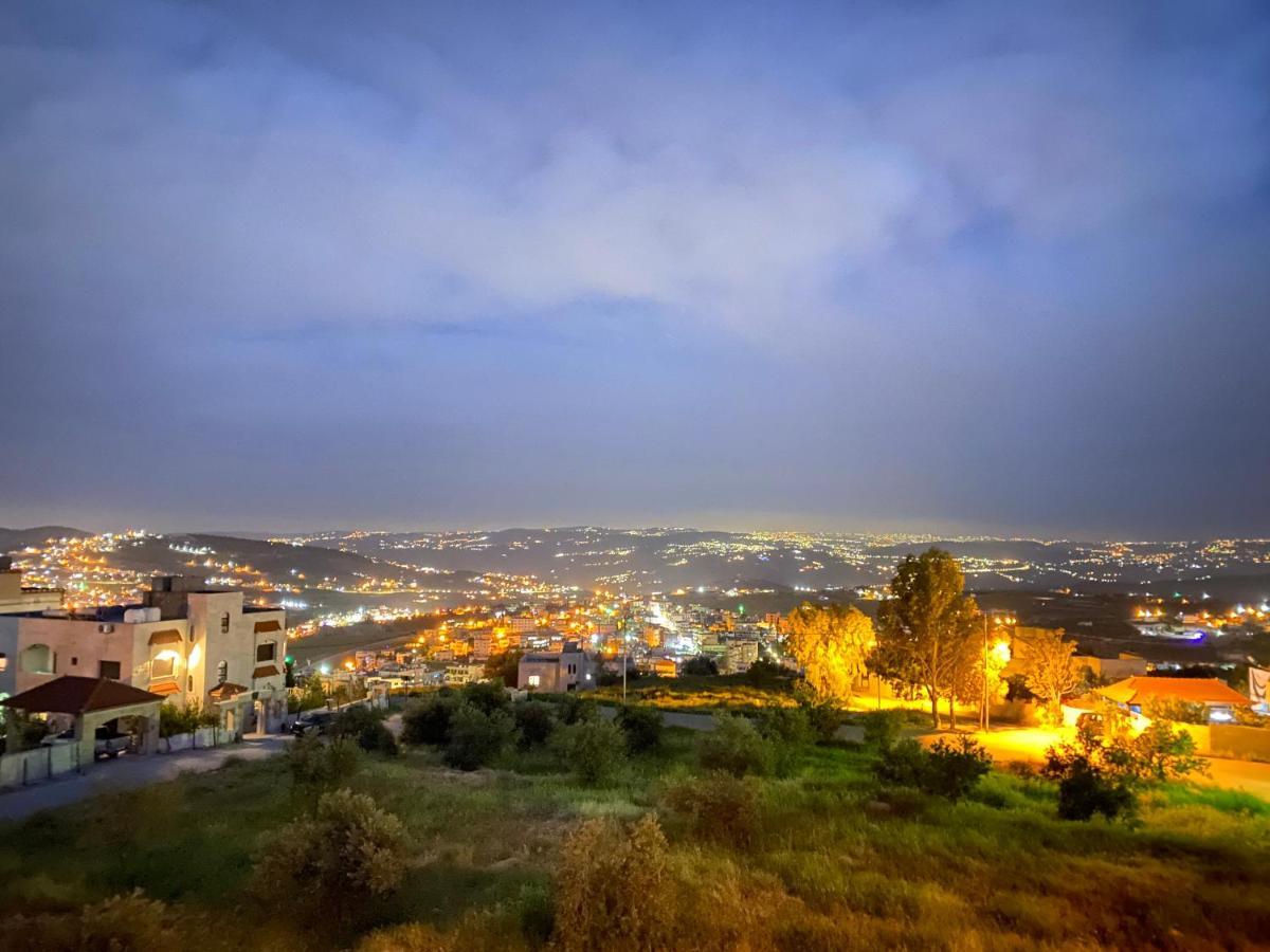 Jerash Gate Apartment จีราช ภายนอก รูปภาพ